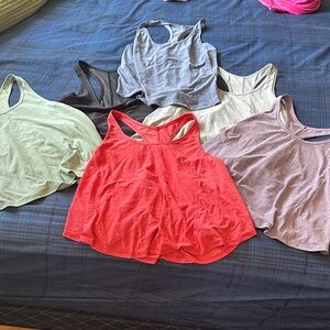 Old Navy Active Breathe On Large tanks